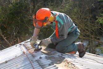 Arbeiten zur Instandsetzung der ehemaligen Panzerhallen, &copy; FNMK 2005